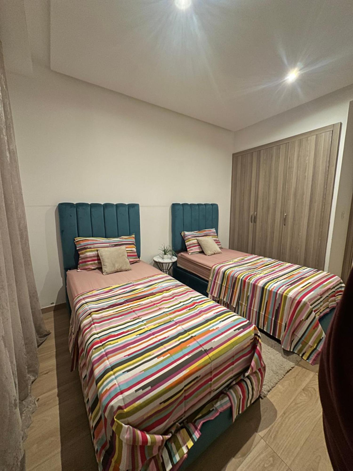 Luxury Family Appart 7 Pers - Checkpoint - Oujda Center Exteriör bild